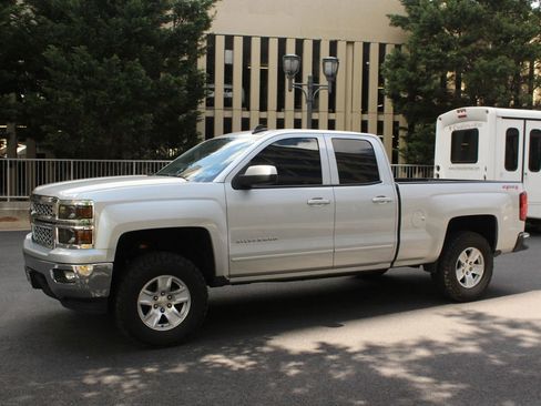 Used 2015 Chevrolet Silverado 1500 LT w/ All Star Edition AWD/4WD image 12