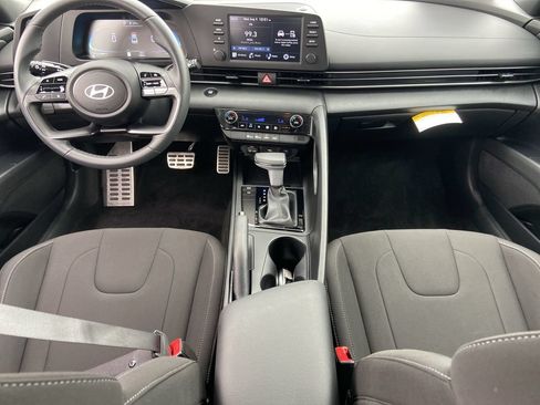 Used 2026 Hyundai Elantra Sport FWD image 15