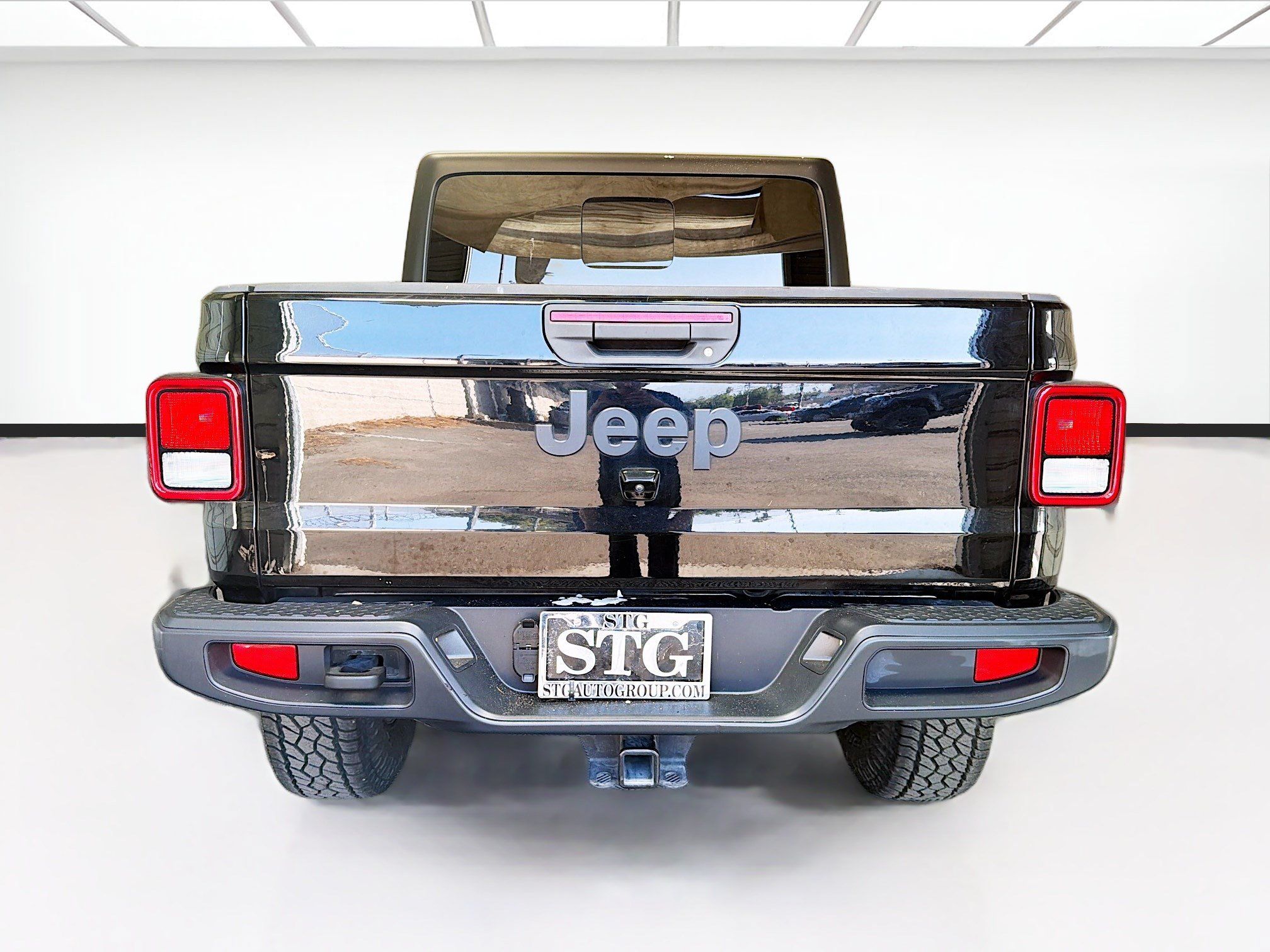 Used 2021 Jeep Gladiator Mojave AWD/4WD image 5