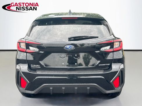 Used 2024 Subaru Crosstrek 2.0i w/ Crosstrek Mirror Package AWD/4WD image 7