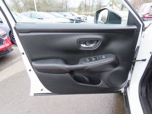 Certified 2023 Honda HR-V Sport image 15