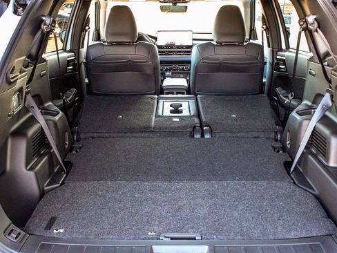 New 2026 Mitsubishi Outlander AWD image 47