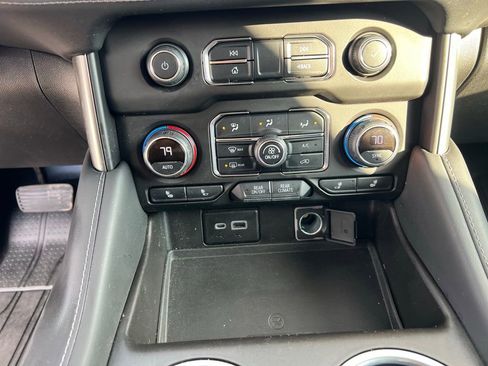 Used 2021 Chevrolet Tahoe LT w/ Rear Media and Nav Package image 36