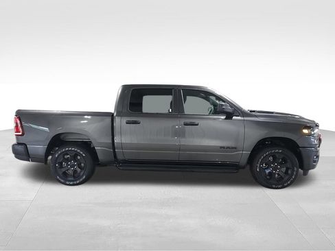 New 2026 RAM 1500 Express AWD/4WD image 9