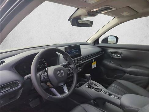 New 2026 Honda HR-V EX-L image 3