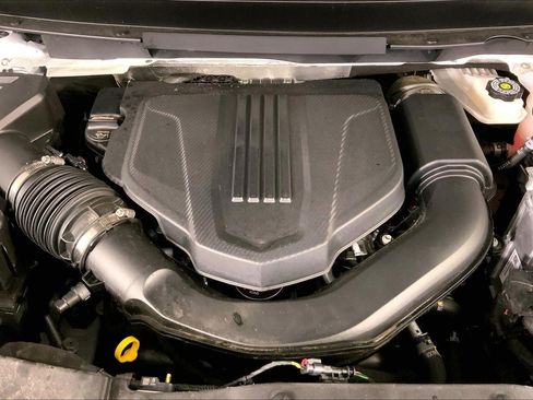 Used 2026 GMC Acadia Elevation w/ Elevation Premium Package FWD image 30