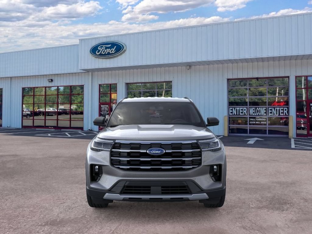 Used 2026 Ford Explorer Active w/ Active Comfort Package AWD/4WD image 6