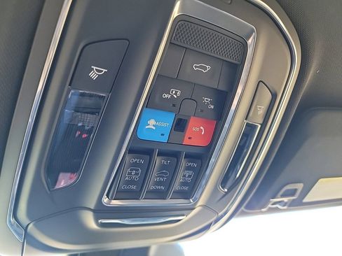 New 2025 Jeep Grand Cherokee Limited 4xe AWD/4WD image 42
