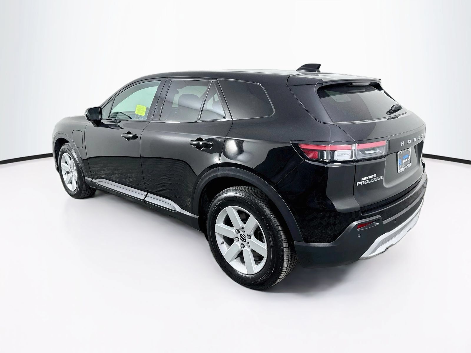 Used 2024 Honda Prologue EX image 5