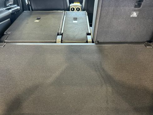 New 2025 Mercedes-Benz GLB 250 4MATIC image 15