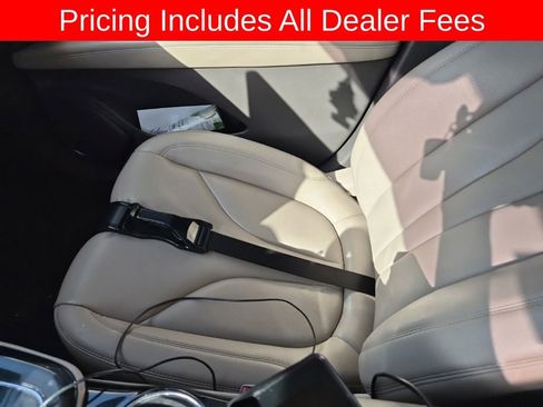 Used 2023 Lincoln Nautilus FWD image 11