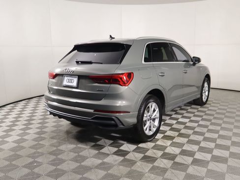 Used 2025 Audi Q3 2.0T Premium w/ Convenience Package image 6