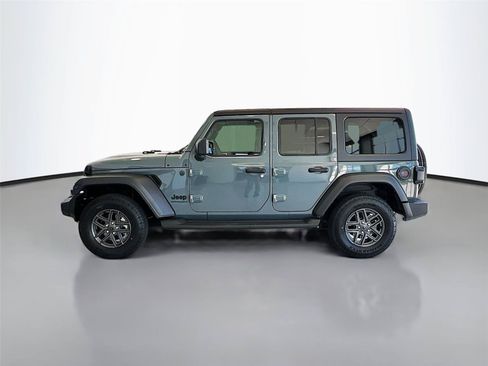 Used 2024 Jeep Wrangler Unlimited Sport AWD/4WD image 6