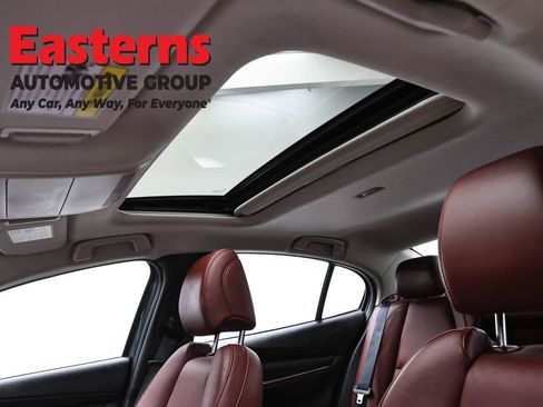 Used 2025 MAZDA MAZDA3 s image 35