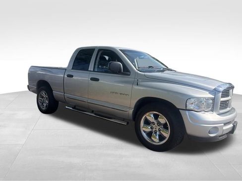 Used 2004 Dodge Ram 1500 Truck SLT w/ Quad Cab Value Group RWD image 4