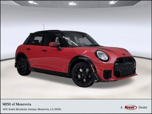 New 2026 MINI Cooper S image 1