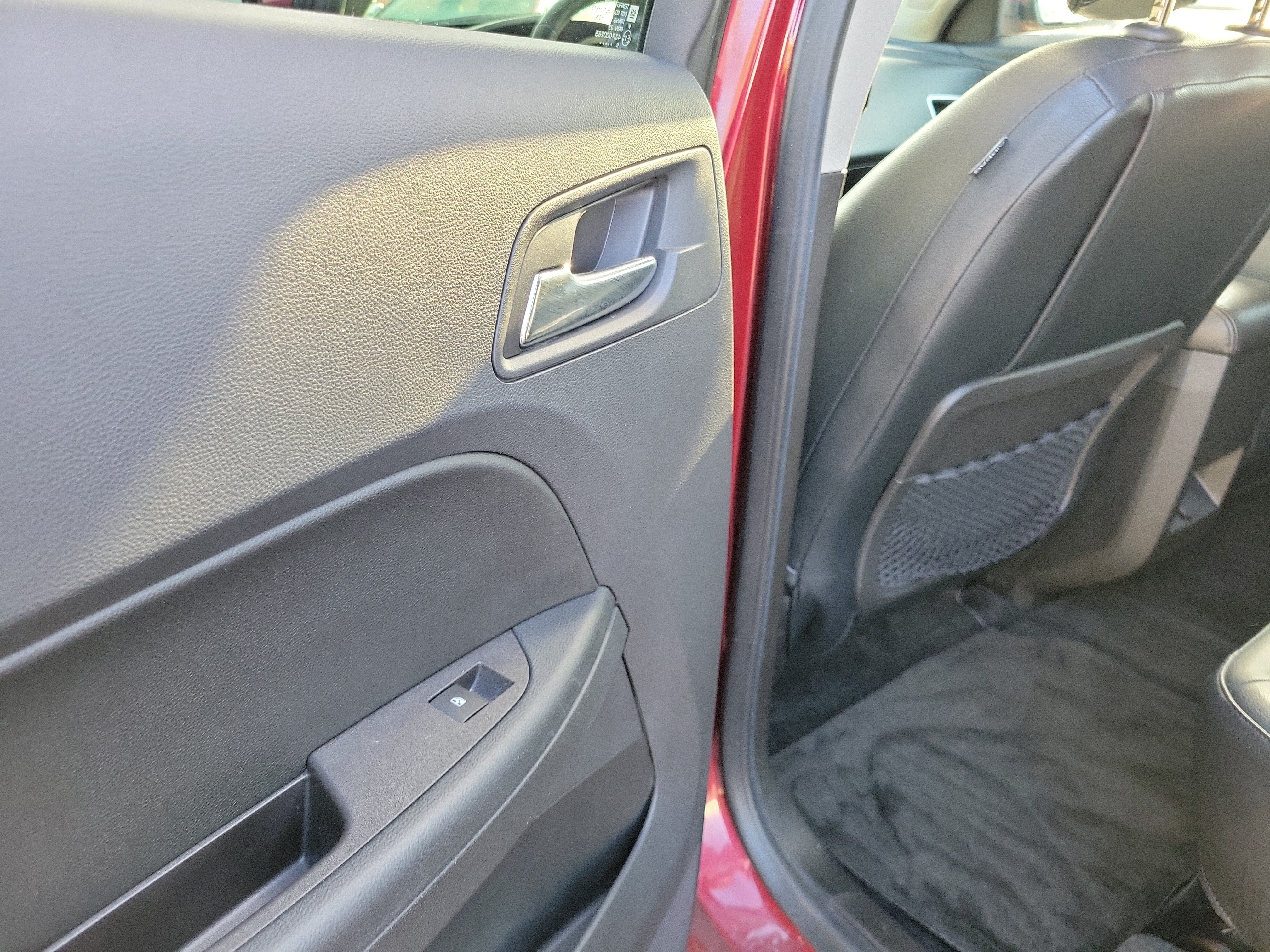 Used 2017 Chevrolet Equinox LT w/ Convenience Package FWD image 13