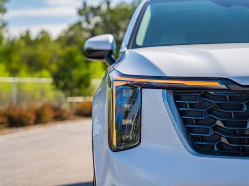 New 2026 Kia Sorento S w/ S Panoramic Sunroof Package image 6