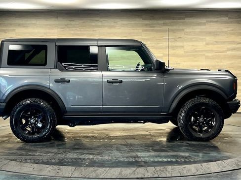 Used 2024 Ford Bronco Black Diamond AWD/4WD image 22