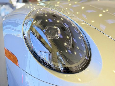 Used 2025 Porsche 911 Targa 4 GTS image 4