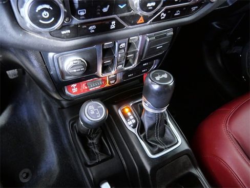 Used 2024 Jeep Wrangler Unlimited Rubicon 392 image 23