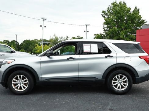 Used 2021 Ford Explorer 4WD w/ Class III Trailer Tow Package image 9