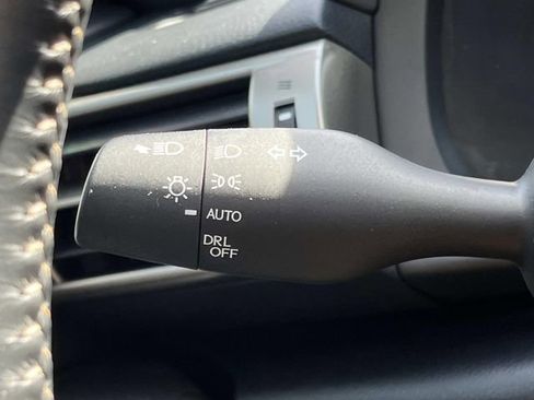 Used 2015 Lexus IS 350 w/ F-Sport Package image 40