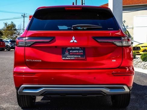New 2025 Mitsubishi Outlander SE AWD/4WD image 5