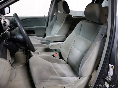 Used 2008 Honda Odyssey LX image 9