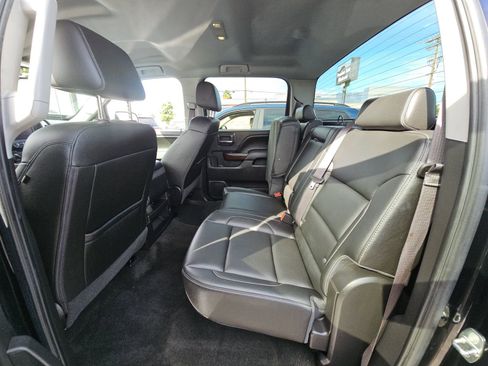 Used 2017 GMC Sierra 1500 SLT w/ SLT Premium Package image 12