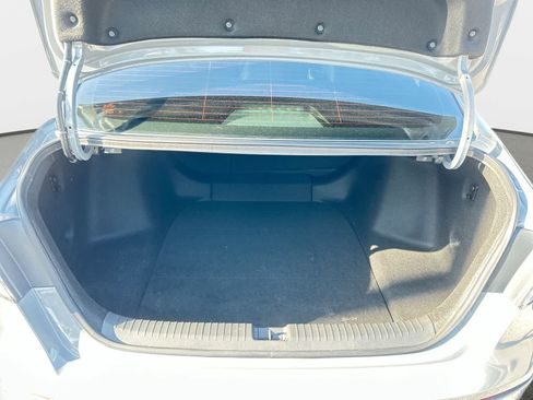 Used 2025 Honda Accord EX-L image 9