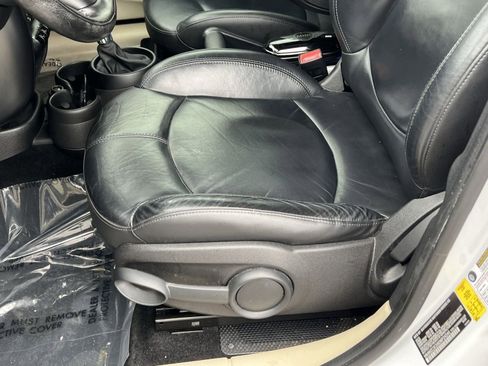 Used 2013 MINI Cooper Countryman S image 11