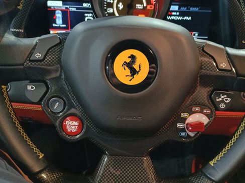 Used 2019 Ferrari 488 GTB RWD image 22