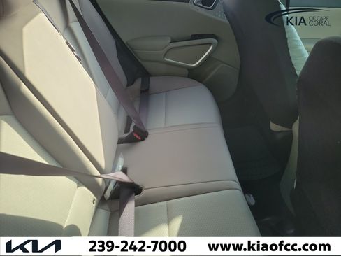 Certified 2024 Kia Soul LX FWD image 10