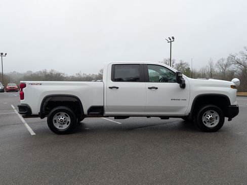 Used 2024 Chevrolet Silverado 2500 W/T w/ WT Convenience Package image 10
