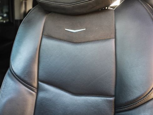 Used 2017 Cadillac Escalade ESV Premium Luxury image 12