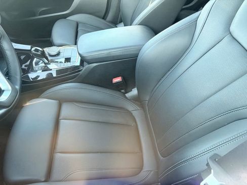 Used 2023 BMW X3 sDrive30i w/ Convenience Package RWD image 5