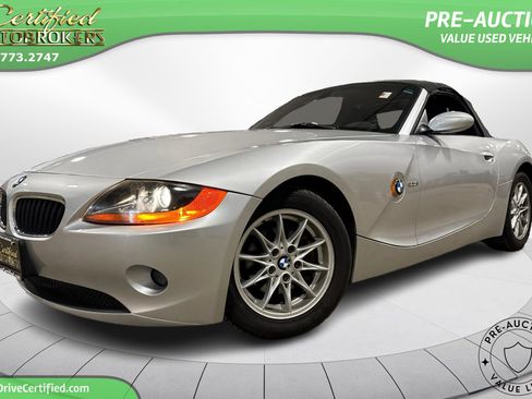Used 2003 BMW Z4 2.5i image 1