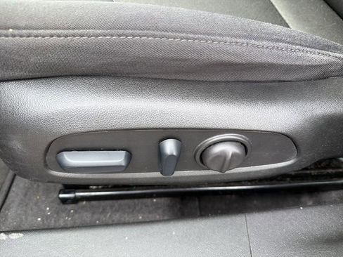 Used 2024 Chevrolet Malibu LT image 15