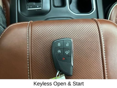 Used 2025 GMC Sierra 1500 Denali Ultimate AWD/4WD image 40