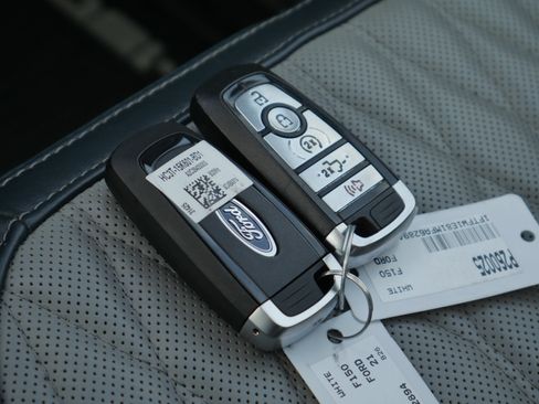 Certified 2021 Ford F150 Limited AWD/4WD image 37