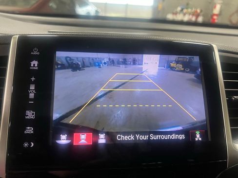 Used 2017 Honda Ridgeline Black Edition image 25