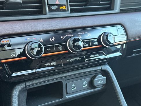 New 2026 Honda Pilot TrailSport image 24