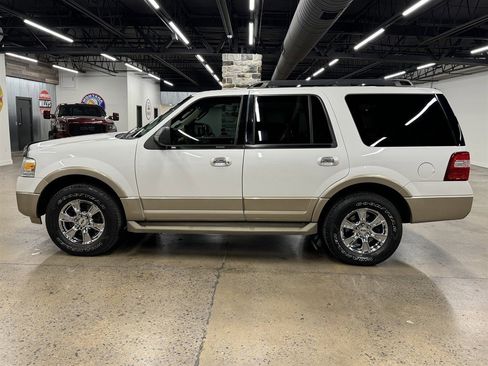 Used 2012 Ford Expedition XLT image 4