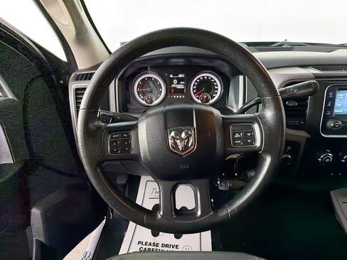 Used 2017 RAM 1500 Express w/ Black Ram 1500 Express Group AWD/4WD image 11