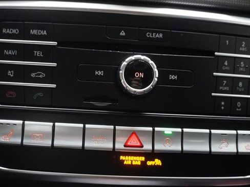 Used 2019 Mercedes-Benz GLA 250 4MATIC image 15