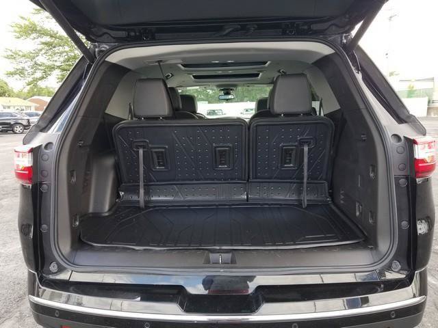 Used 2021 Chevrolet Traverse Premier AWD/4WD image 7