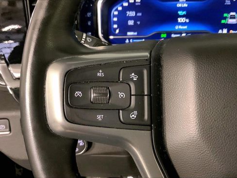 Used 2023 Chevrolet Silverado 1500 LT AWD/4WD image 18