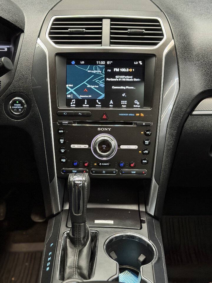 Used 2017 Ford Explorer Sport w/ Equipment Group 401A AWD/4WD image 11