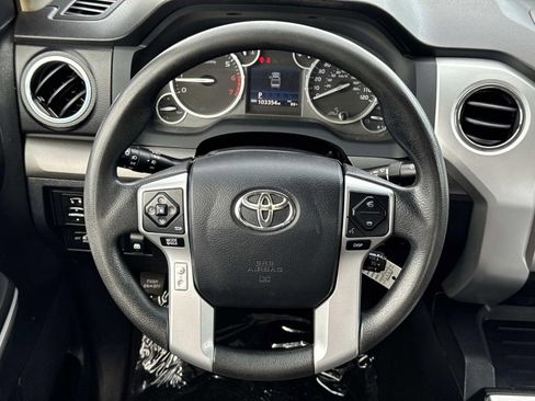 Used 2017 Toyota Tundra SR5 w/ SR5 Upgrade Package image 9